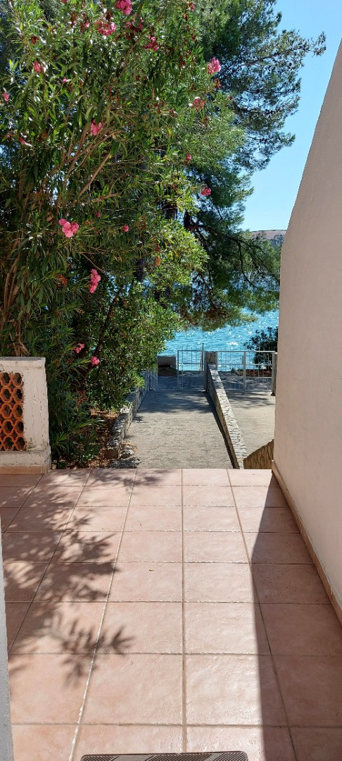 Donji Apartman, Apartmani Sani uz samo more, Stara Novalja, otok Pag, Hrvatska Stara Novalja