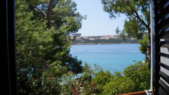 Gornji Apartman, Apartmani Sani uz samo more, Stara Novalja, otok Pag, Hrvatska Stara Novalja