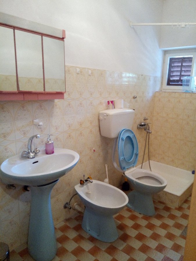 Gornji Apartman, Apartmani Sani uz samo more, Stara Novalja, otok Pag, Hrvatska Stara Novalja